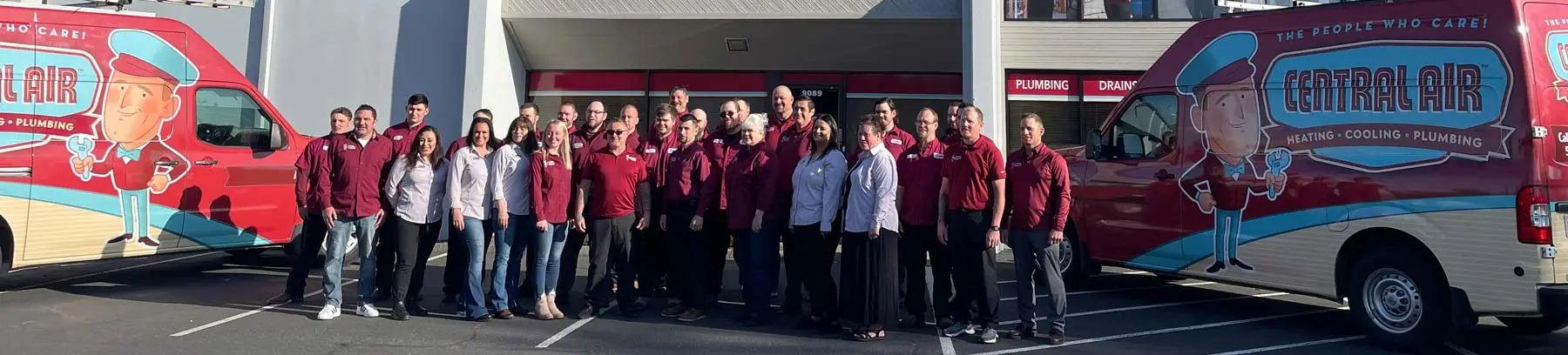 team photo of central air techs & staff